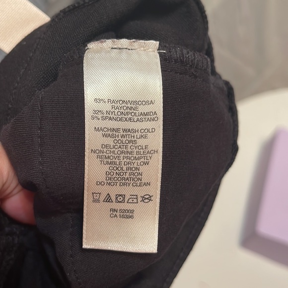 DKNY skinny jeans - Picture 6 of 6